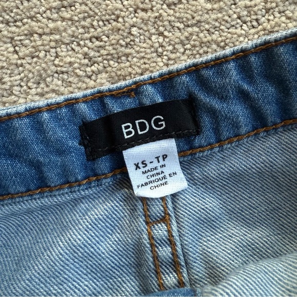 BDG Denim Button-Front Skirt - Picture 5 of 6